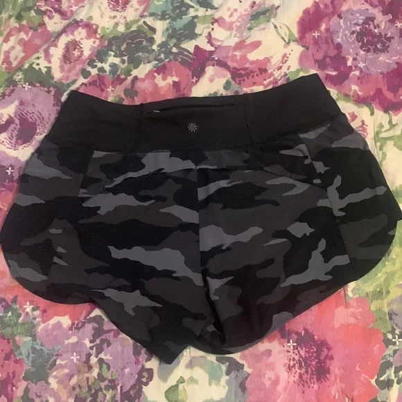 Athleta camouflage running shorts - Picture 2 of 4
